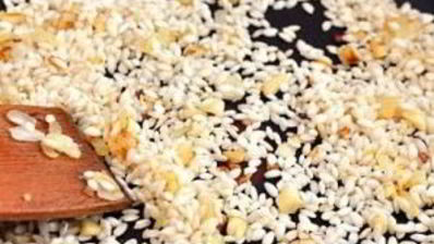 ризотто с креветками и горошком