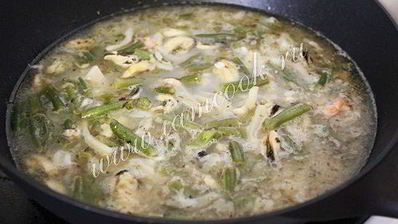 ризотто с морепродуктами и стручковой фасолью