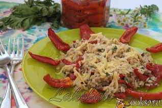 Ризотто с петрушкой и вялеными помидорами