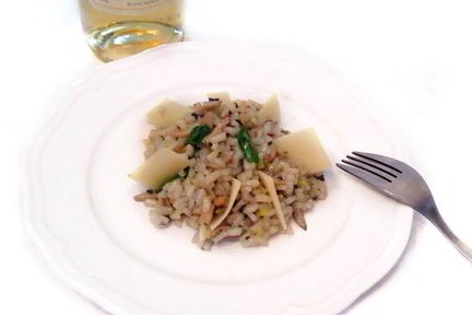 Ризотто с трюфельной пастой, белым вином и вешенками