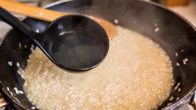 рулетики из дорады с шафрановым ризотто