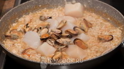 томатное ризотто с морепродуктами