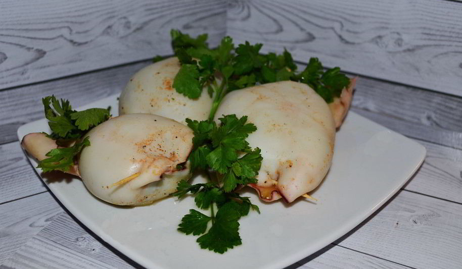 Рецепт фаршированных кальмаров