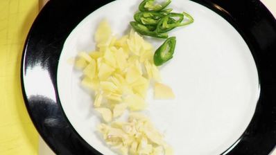 кальмары в кисло-сладком соусе