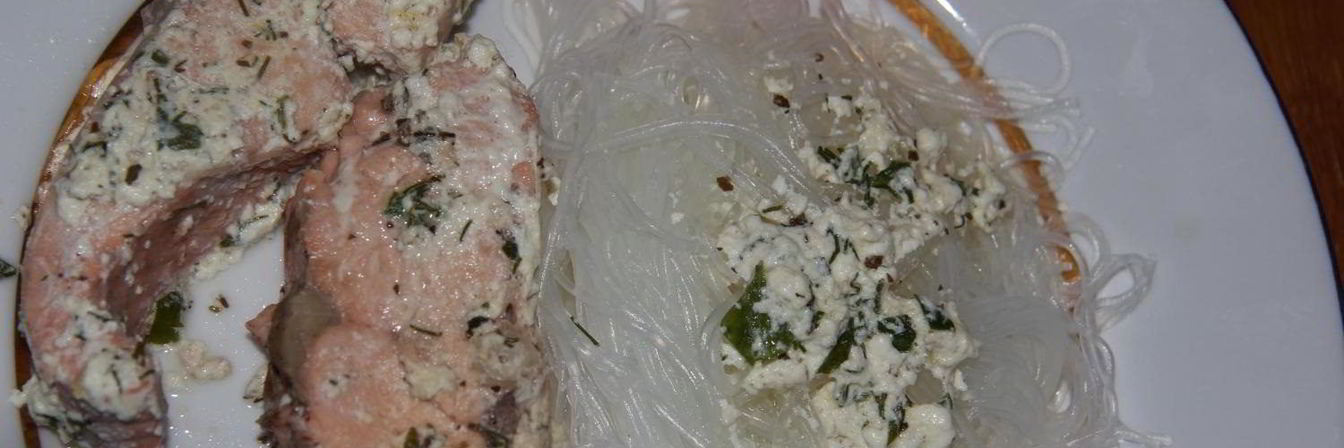 Красная рыба под сливочным соусом