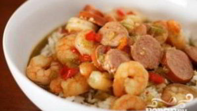 креветки с сосисками и рисом