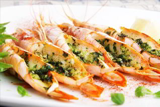 Лангустины, запеченные в духовке