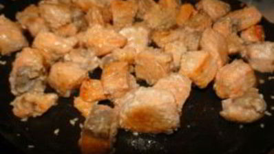 лосось в горшочке