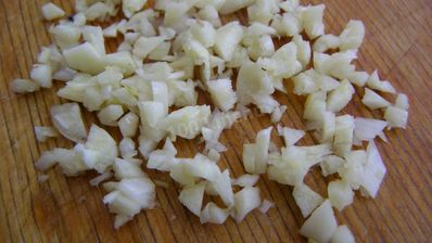 речная рыба в мультиварке с лимонами на пару