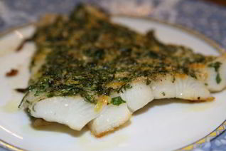 Рыба в пармезановой корочке с петрушкой