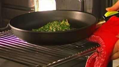 рыба в пармезановой корочке с петрушкой