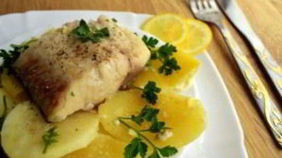 рыба в сливочном соусе с картофелем