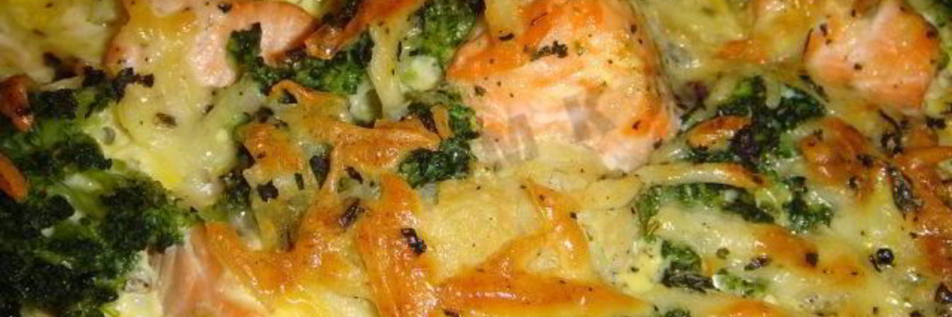 Рыба запеченная с брокколи в духовке