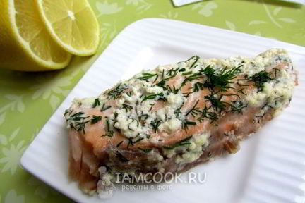 Семга, тушеная в мультиварке