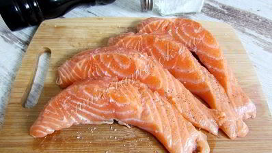 семга, тушеная в мультиварке