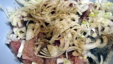 скумбрия, запеченная с картошкой в духовке