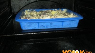 скумбрия, запеченная с картошкой в духовке