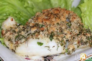 Треска запеченная под ароматной крошкой