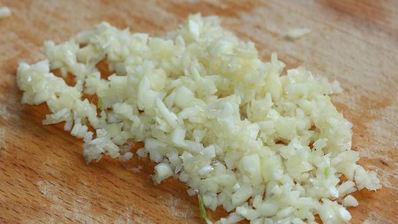 треска запеченная под ароматной крошкой