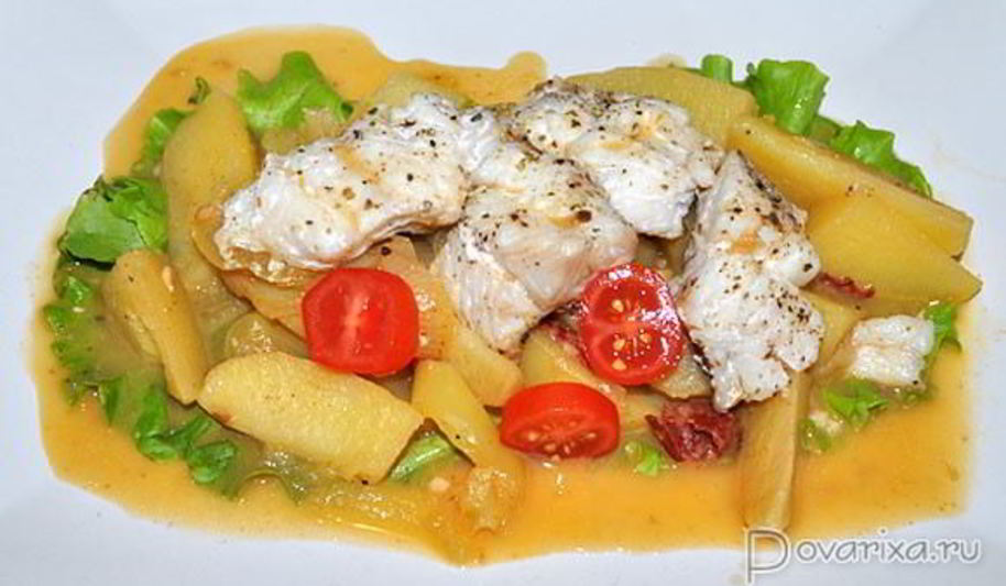 Рецепт тушеной белой рыбы по-испански