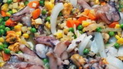 тушеные морепродукты