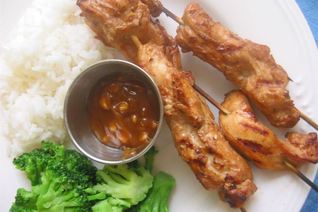 Индонезийский куриный шашлык Сатай