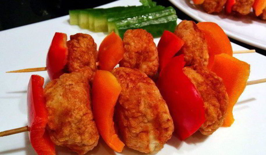 Рецепт хрустящих куриных шашлычков на ужин