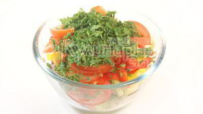 куриный шашлык с острым салатом