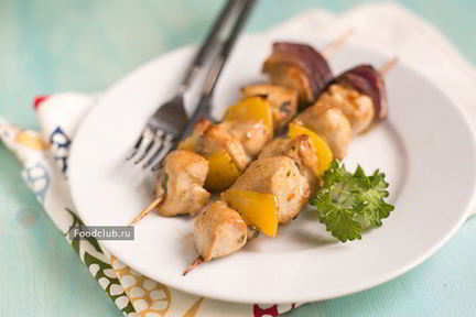 Куриные шашлычки с овощами