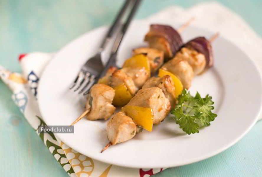 Куриные шашлычки с овощами