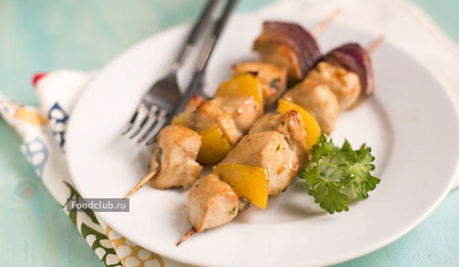 Рецепт куриных шашлычков с овощами