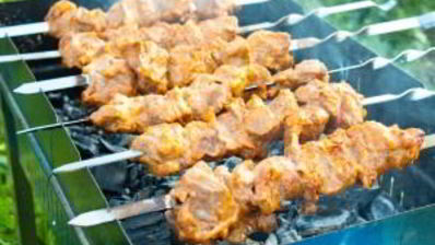 шашлык из свинины, маринованный в розовом соусе