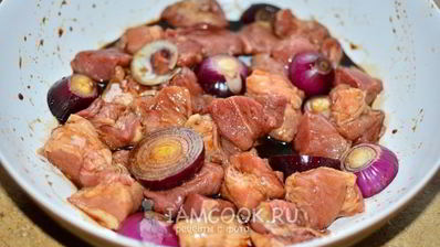 шашлык из свиной лопатки