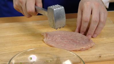 шницель из курицы с арахисом