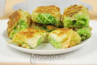 Шницель из савойской капусты с сырной начинкой