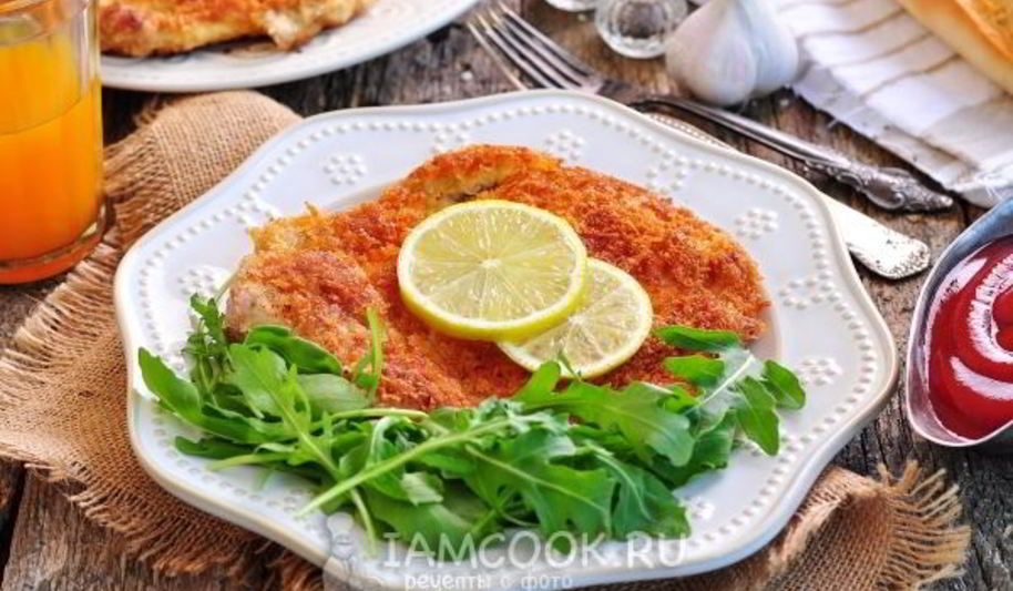 Рецепт шницеля из свиной корейки на кости