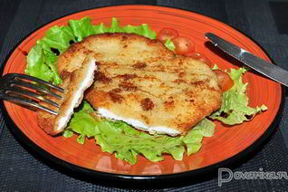 Шницели по-венски из филе индейки