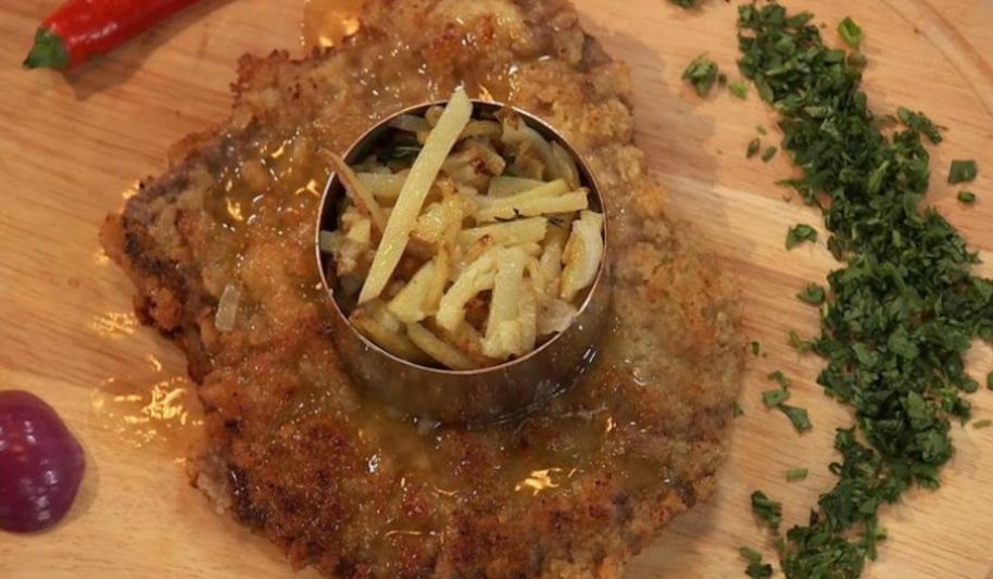 Рецепт венский шницель с жареным картофелем