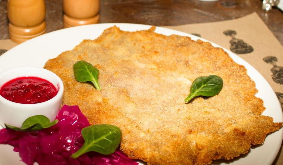 Рецепт венского шницеля из парной телятины в хрустящей корочке