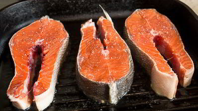 пряные стейки из лосося с имбирем