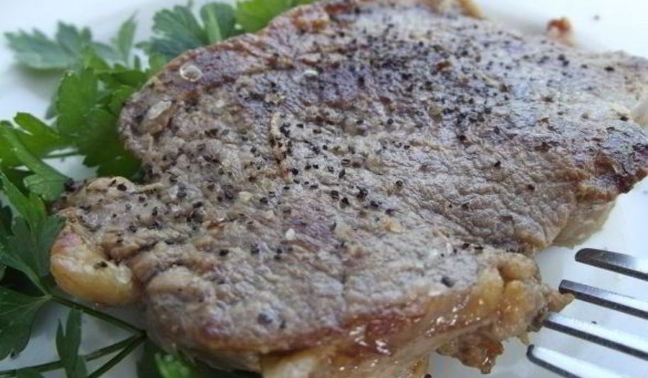 Рецепт сочного стейка из свинины