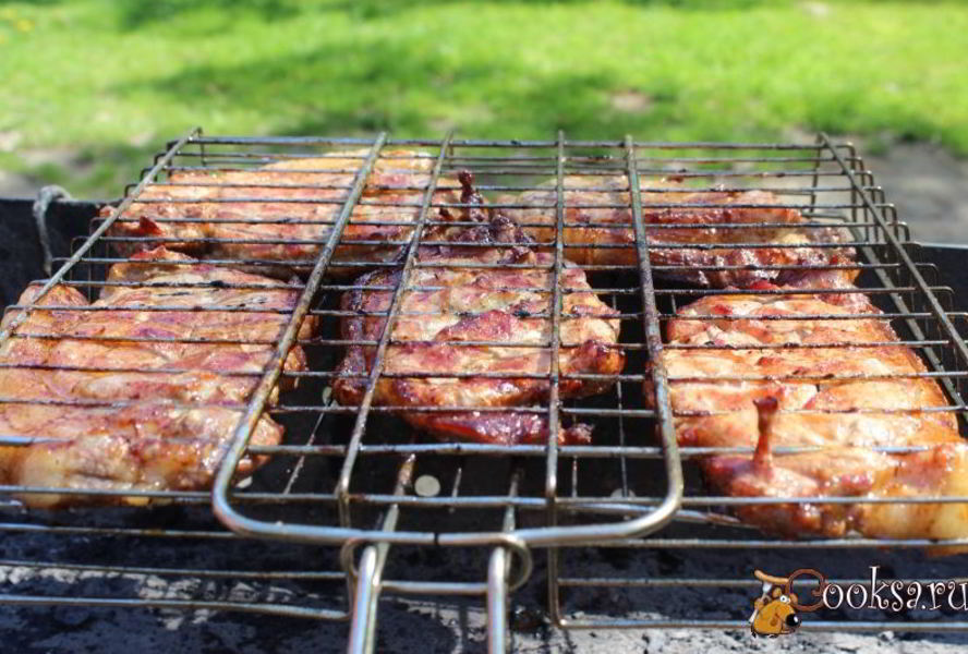 Стейк гриль из свиной корейки