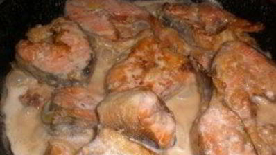 стейк из горбуши на сковороде