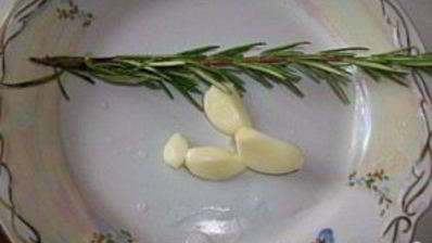 стейк из свинины с розмарином