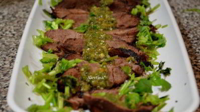 стейк с соусом халапеньо чимичурри