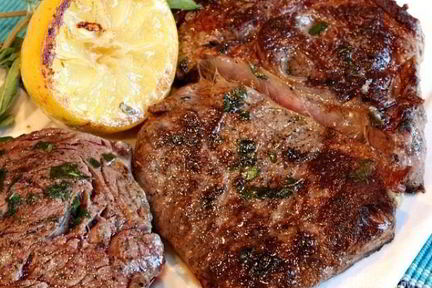 Стейк с цитрусами