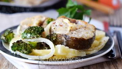 стейк трески в духовке