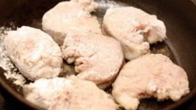 стейки трески жареные