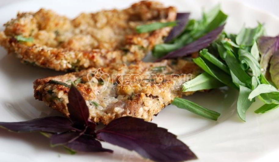 Рецепт стейков в кунжуте и розмарине