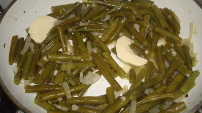 стриплойн — стейк с зеленой фасолью